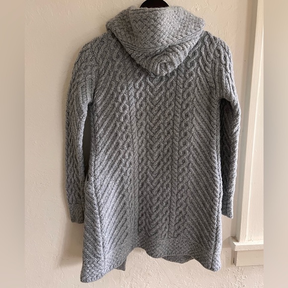 Aran Mor Merino Wool Hooded Claddagh Heart Design Side Zip Coatigan‎‎ - Picture 9 of 11